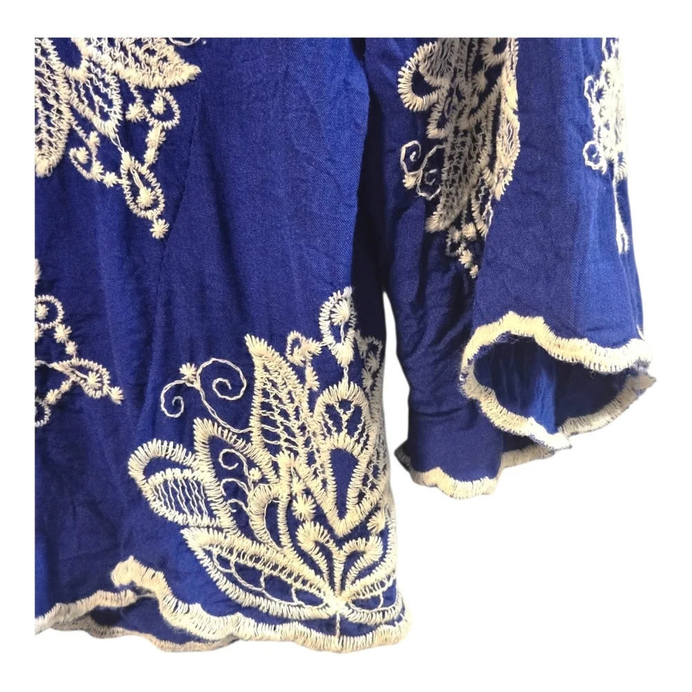Solitaire Embroidered Floral Royal Cobalt Blue Boho 3/4 Sleeve Top Size Large - Picture 4 of 7